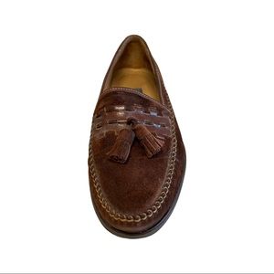BALLY loafer, luxurious, high quality, nubuck with leather accents and tassels